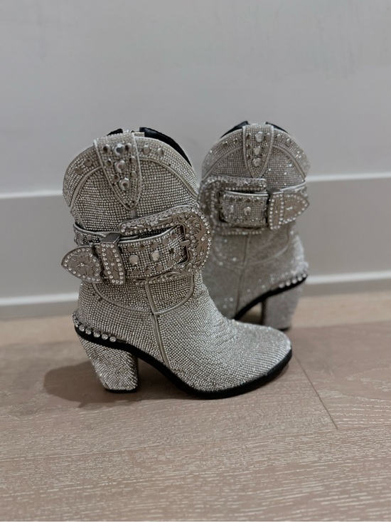 Club Exx Shoes - Club Exx rhinestone sheriff shine boots size 7